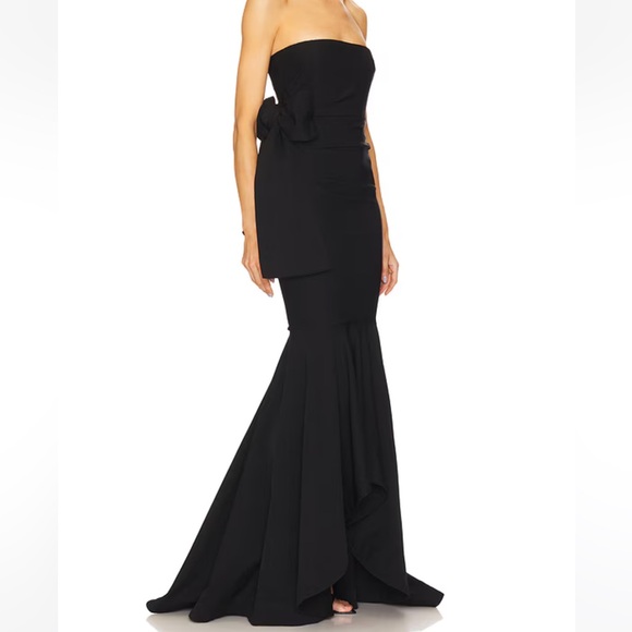 Michael Costello x REVOLVE Anyssa Gown in Black - Picture 2 of 9